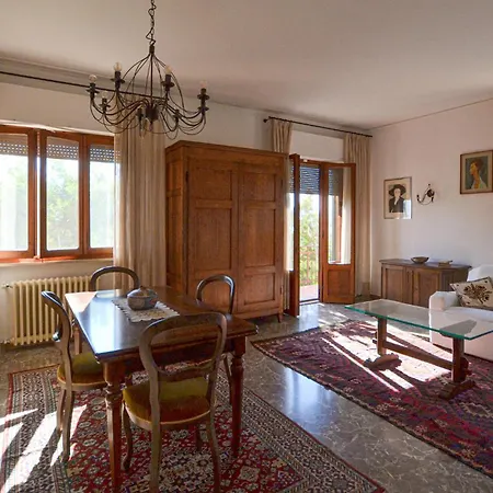3 Bedroom Stunning In *